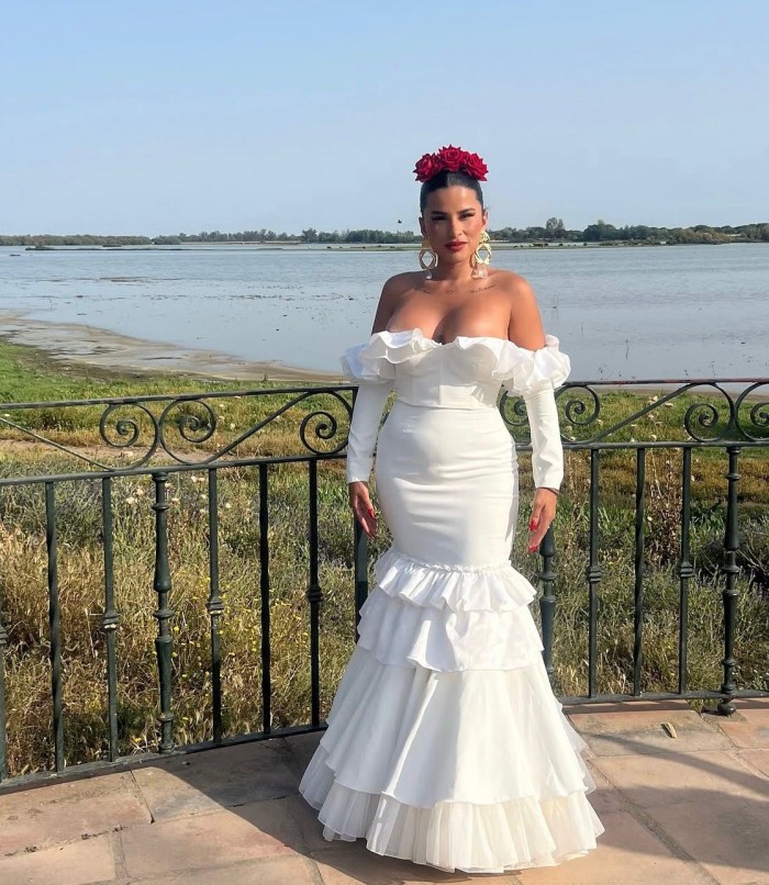 LINDA CORDOBESA DE REGRESO A ALGECIRAS, FIESTERA !