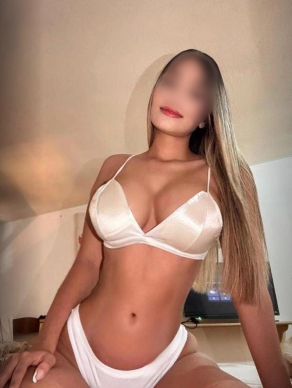 EN BALOS APASIONADA SENSUAL ARDIENTE BOMBA DE SEXO