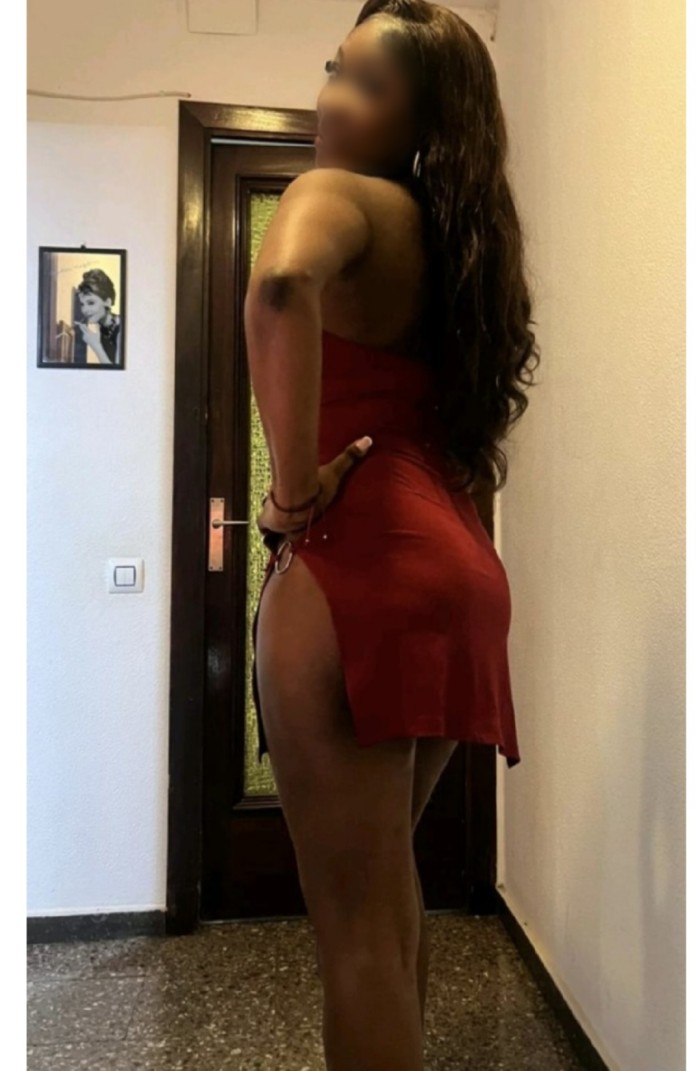 MORENA LATINA MUY VICIOSA 24 HORAS