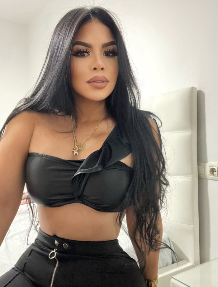 SEXY CULONA VENEZOLANA 600525271