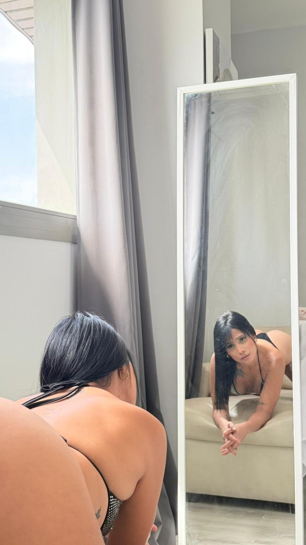 SUPER DIVINA Y CARIÑOSA ESTUDIANTE VENEZOLANA NOVEDAD
