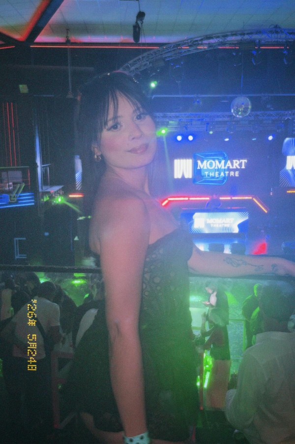 SUPER DIVINA Y CARIÑOSA ESTUDIANTE VENEZOLANA NOVEDAD
