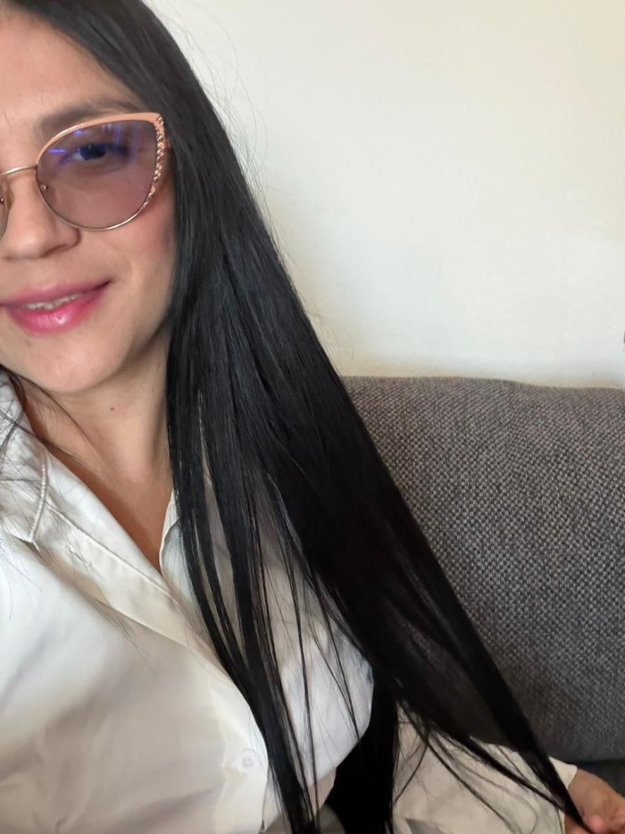 Divertida pasarás momentos ricos a mi lado