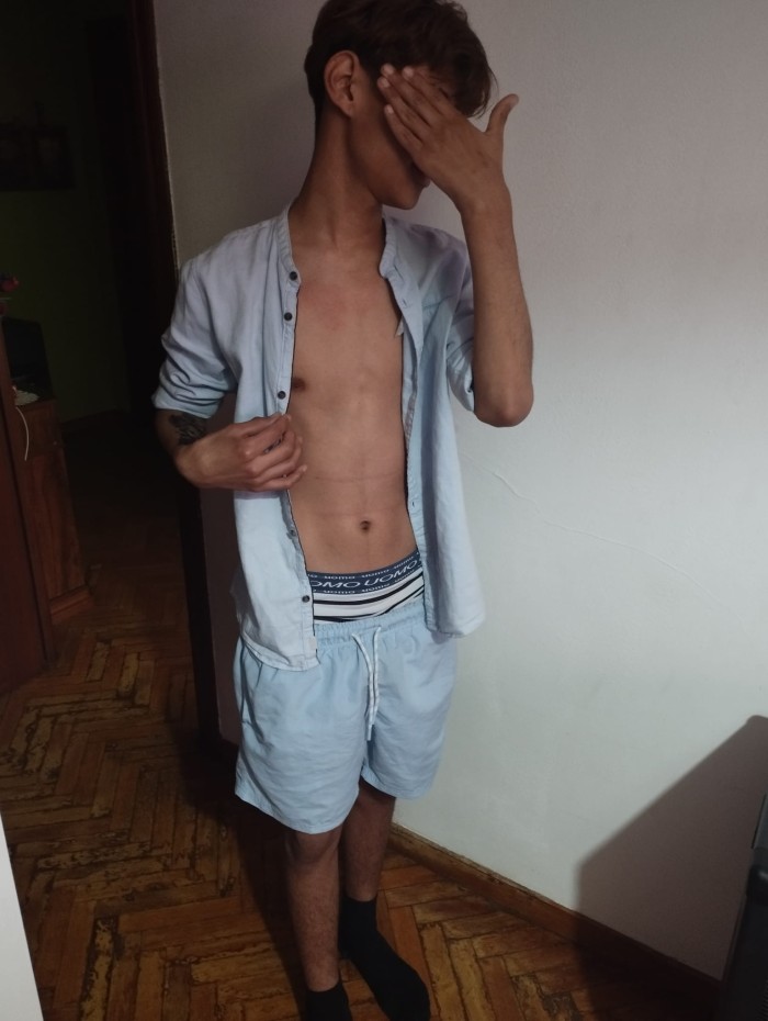 Niñato hondureño cachondo