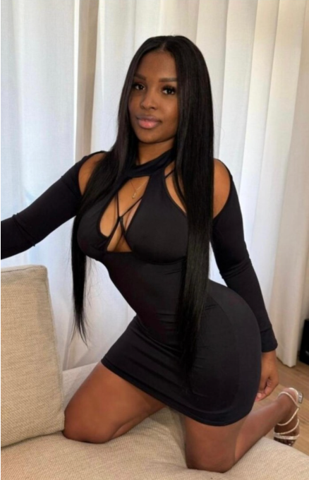SEDUCTORA JOVENCITA CON GANAS DE CACHONDEO Y PLACE