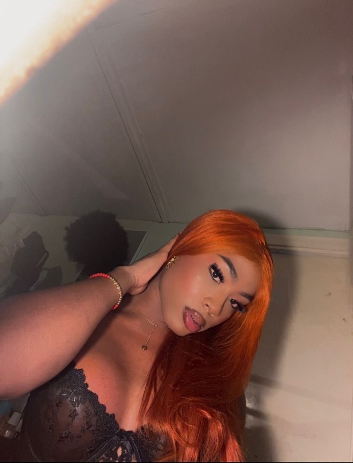 SOY LUISA COLOMBIANA, TU DULCE TENTACIÓN NOCTURNA