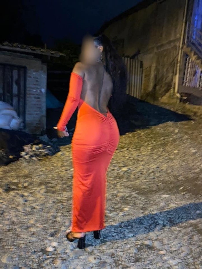 Colombiana 23 añitos