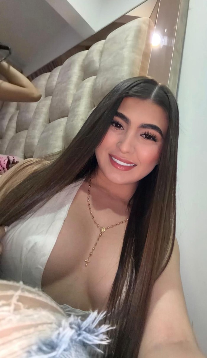 Scort Miaa recién llegada Colombiana
