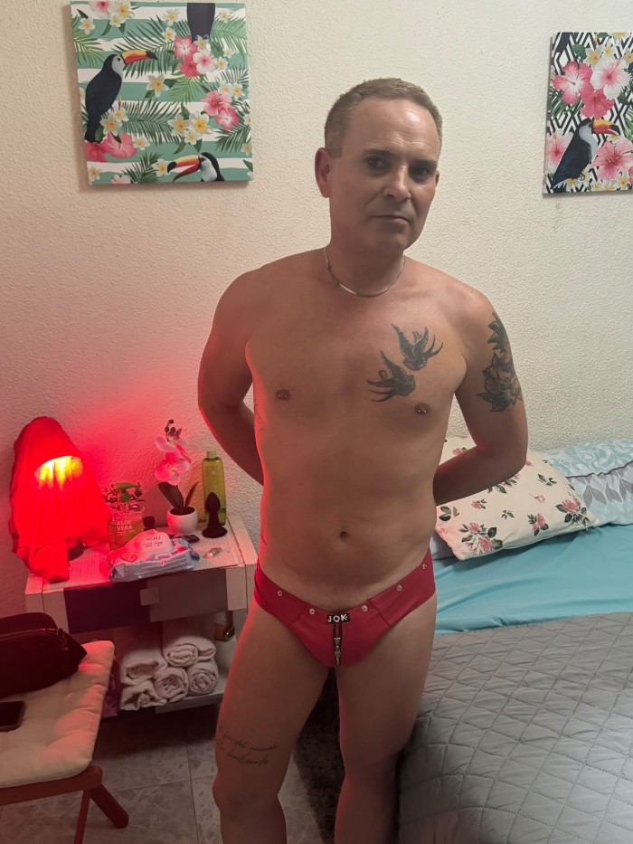 Español bisexualgriego pasivo y activo en Getafe