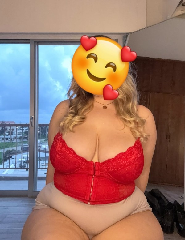 PRIMERA VEZ EN GIJON RUBIA TETAS NATULES
