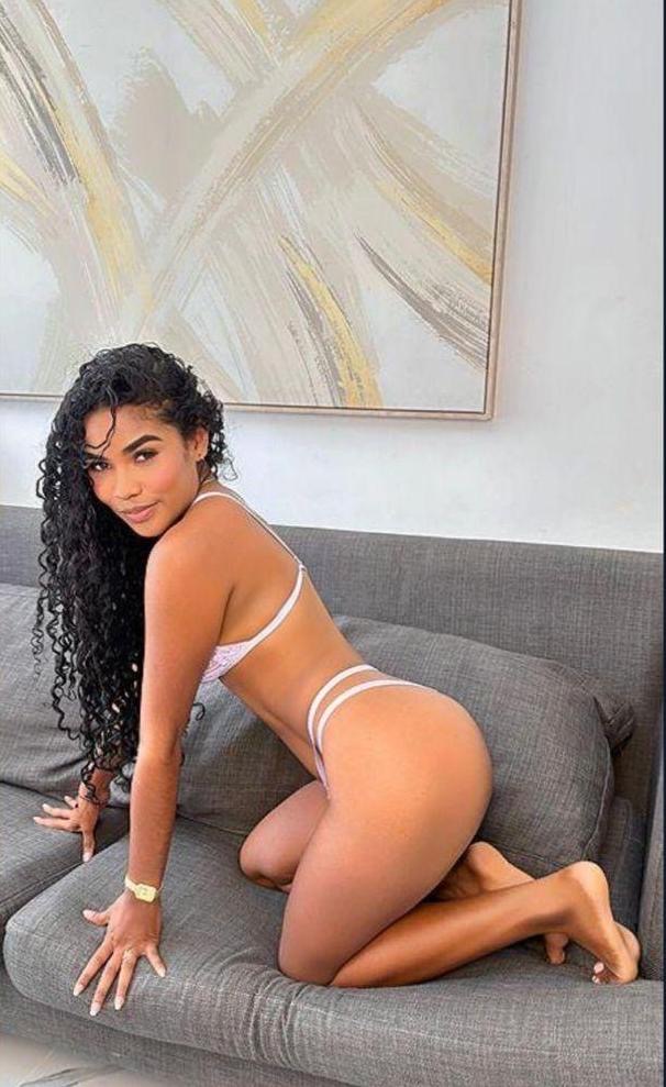 Bella morena en Linares