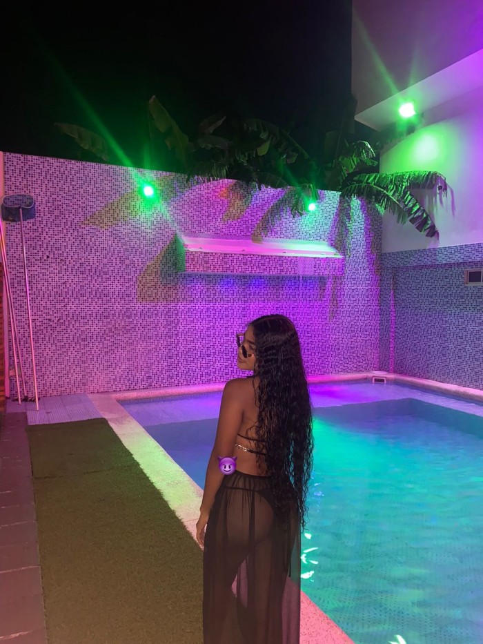 Bella morena en Linares