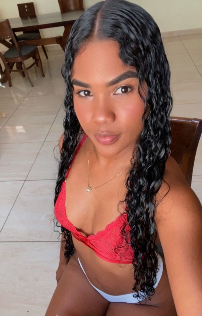 Sexy morena en Linares