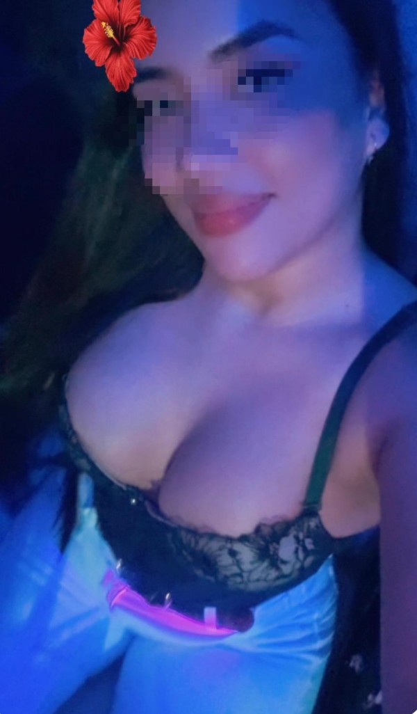 ENCANTADORA SENSUAL  APASIONADA  BUENA  AMANTE