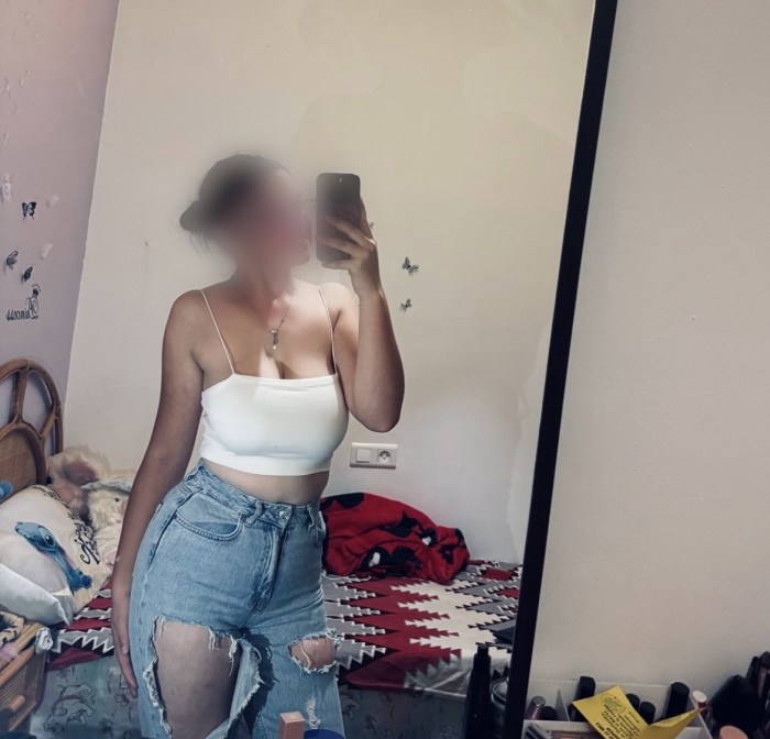 Eva, joven paraguaya desde 15 euros!