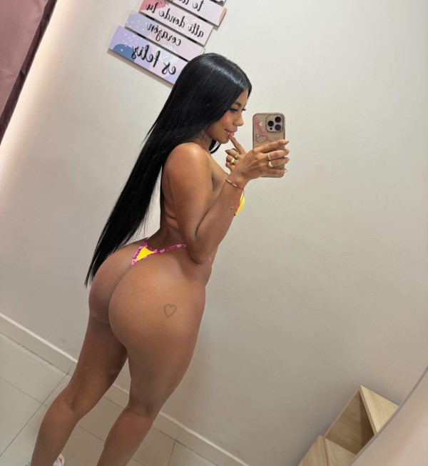25 AÑITOS, Dayana JOVENCITA FLACA PIEL CANELA , NU