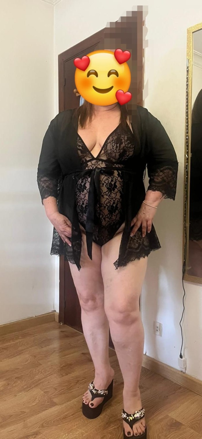 MADURITA RELLENITA DISPONIBLE MUY DISPUESTA