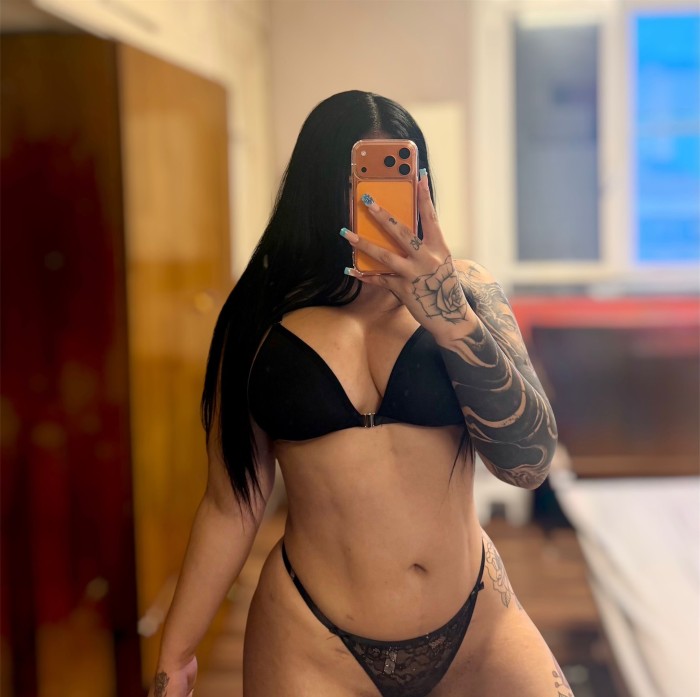 Impresionante venezolana super hott – Plaza España