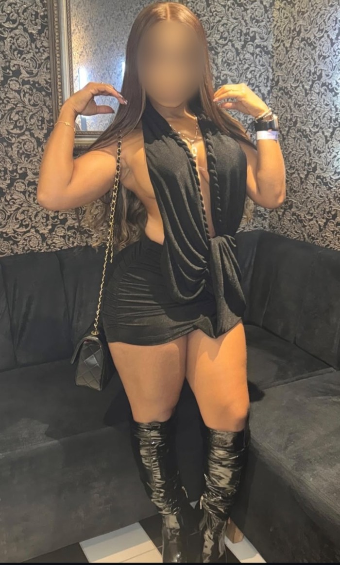 DELICIOSA EXQUISITA ARDIENTE ANSIOSA DE PLACER