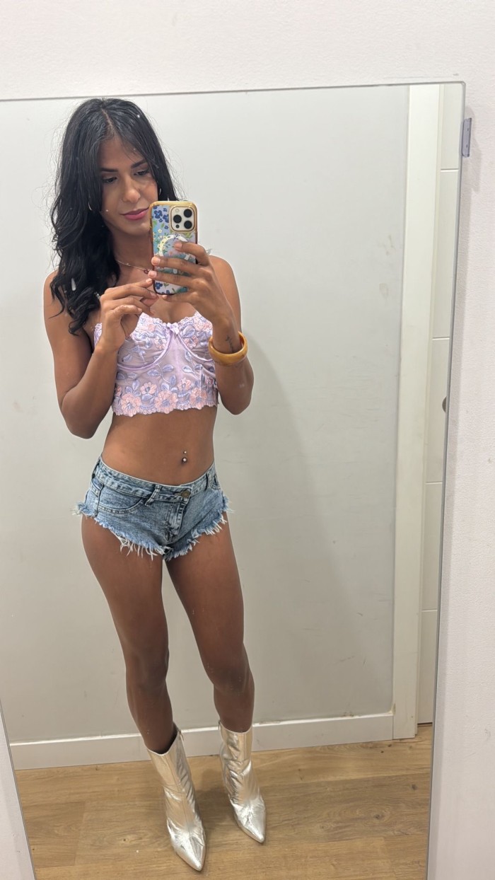 ALEJANDRA CHICA TRANS MUY COMPLETA