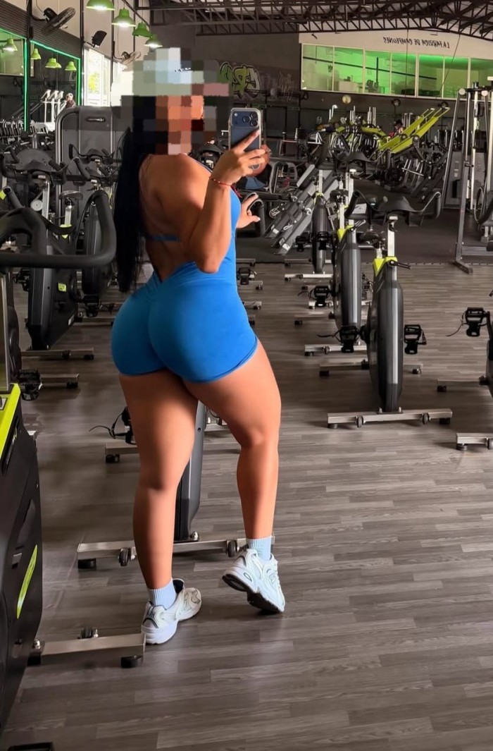 Bonita colombiana para hombres exigentes ,fiestera