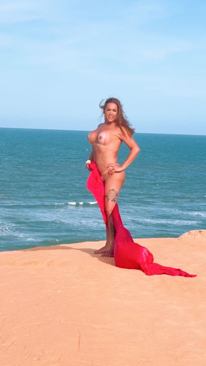 GRETA LA REINA DEL PRAZE