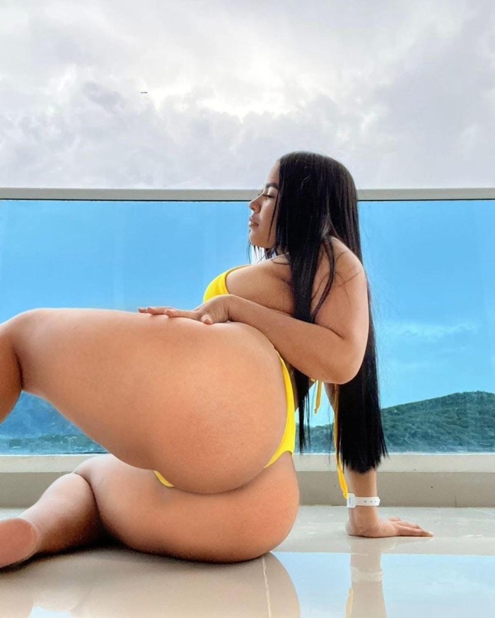 MARIANA DISPONIBLE MUY DIVERTIDA Y COMPLACIENTE