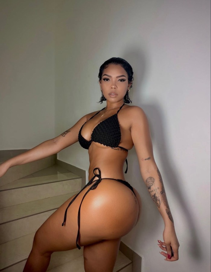 Chica cercana, natural y con buena energía