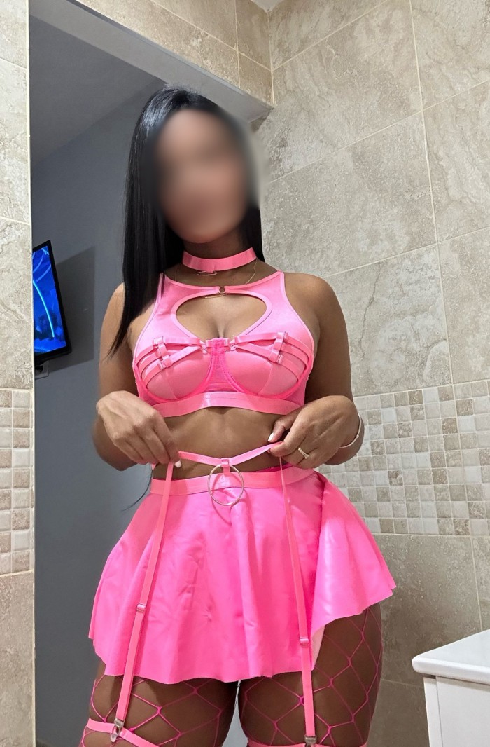 jovencita cariñosa ultimos dias en GRAN CANARIA! 24h