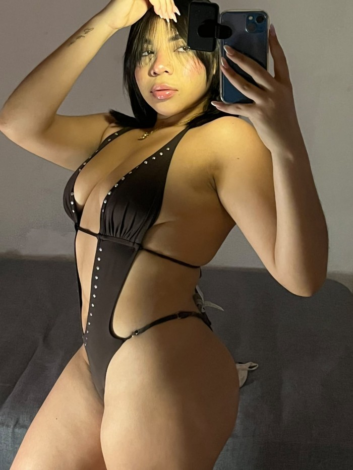 TRAVIESA, ARDIENTE, COMPLACIENTE Y FOGOSA, 607239707