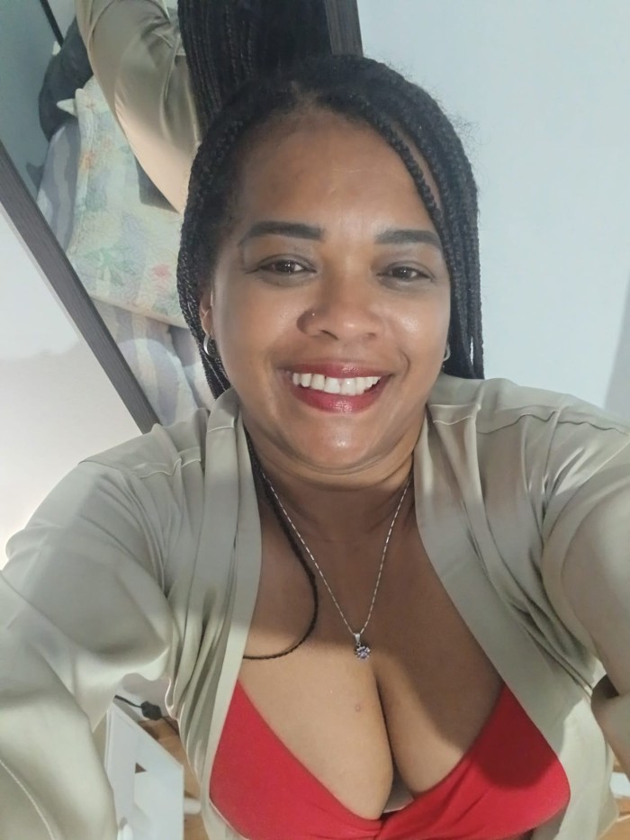 LUZMA MADURITA, HAGO DE TODO
