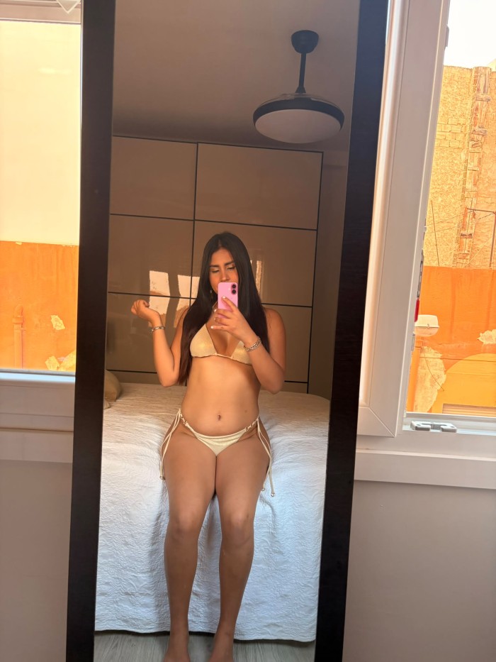 EN ALMERIA SENSUAL ESCORT JOVENCITA CACHONDA ARDIE