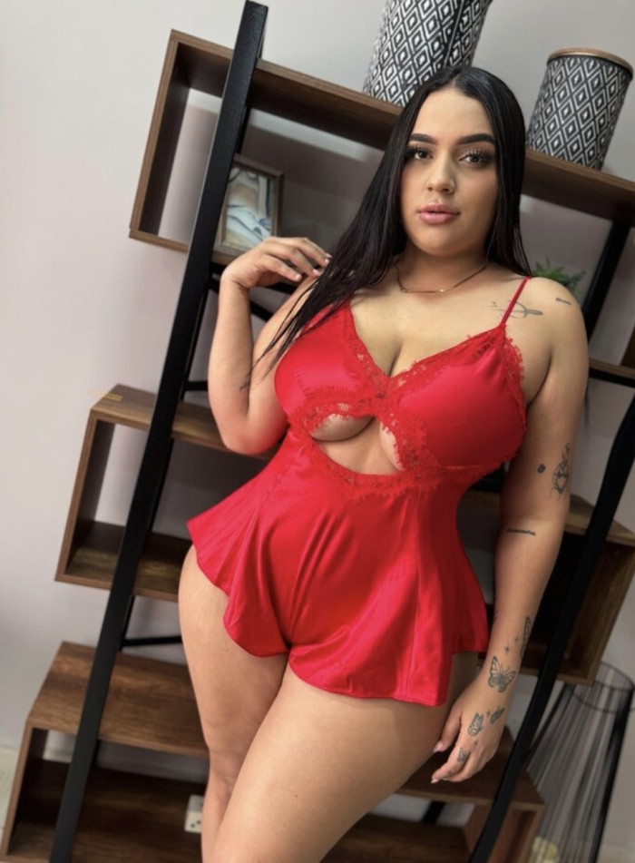 Rubi completísima deliciosa anal ,trios ,fiesta