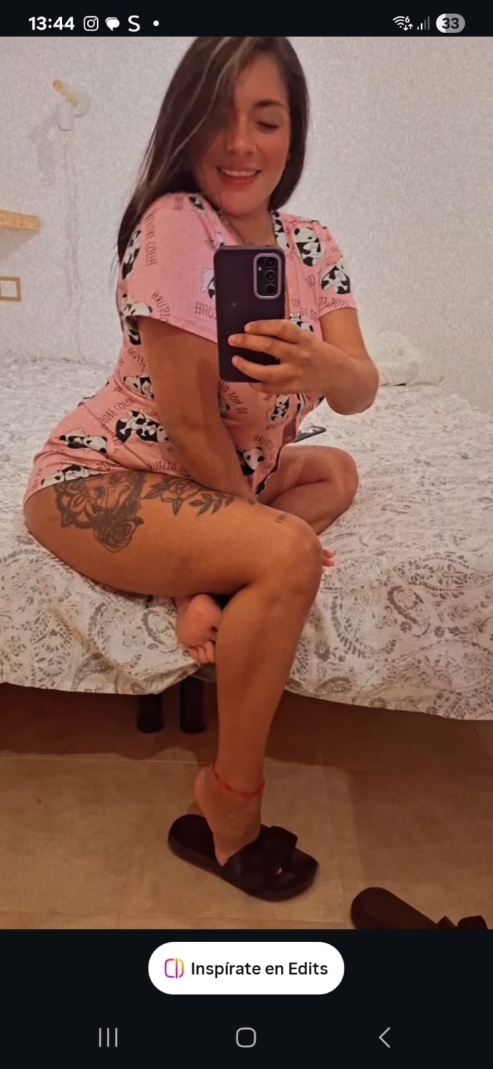 LATINA CON TETAS GRANDES VA A TU CASA