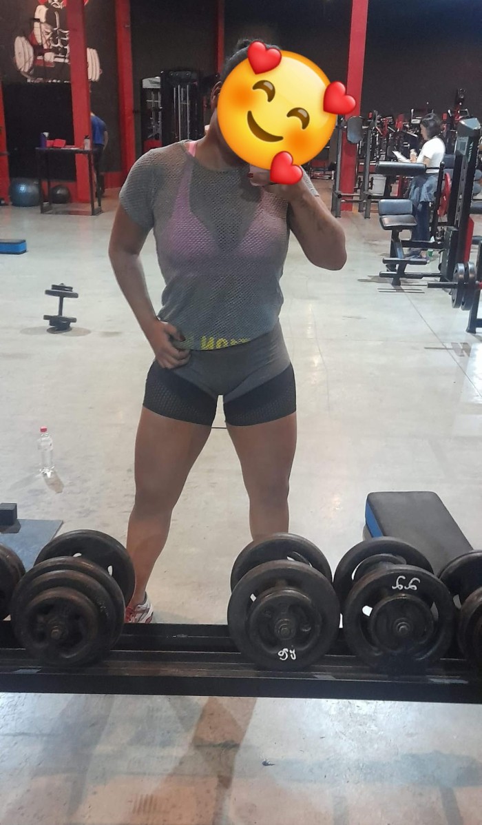 MASAJISTA TáNTRICA ANA BOMBóN
