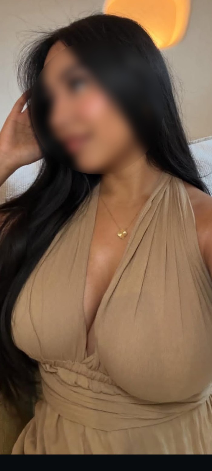 ¿BUSCAS UNA MUJER QUE SE SEPA DIVERTIR? 632071165