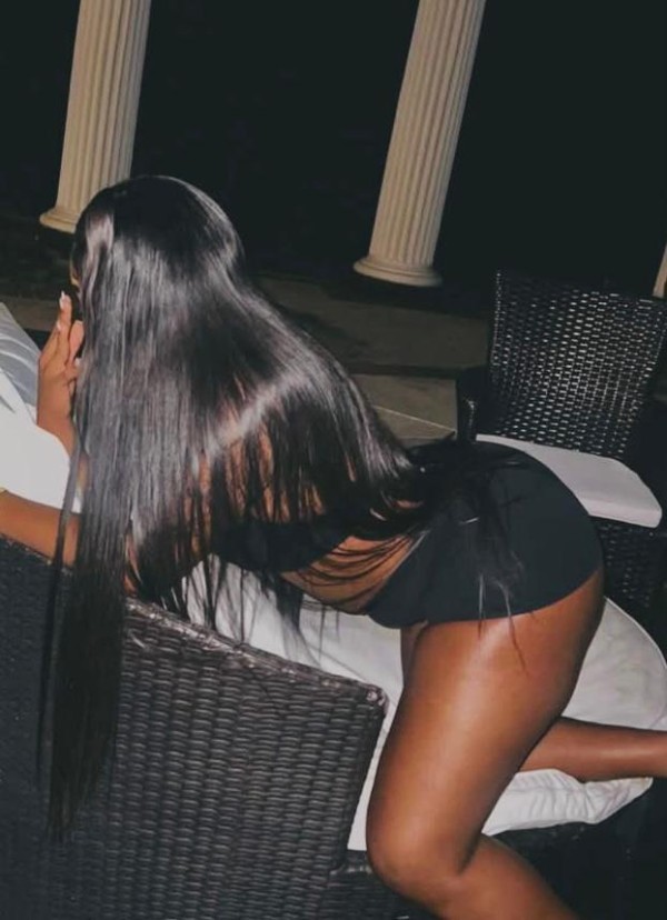 Rica jovencita cariñosa a, amorosa ,fiestera…