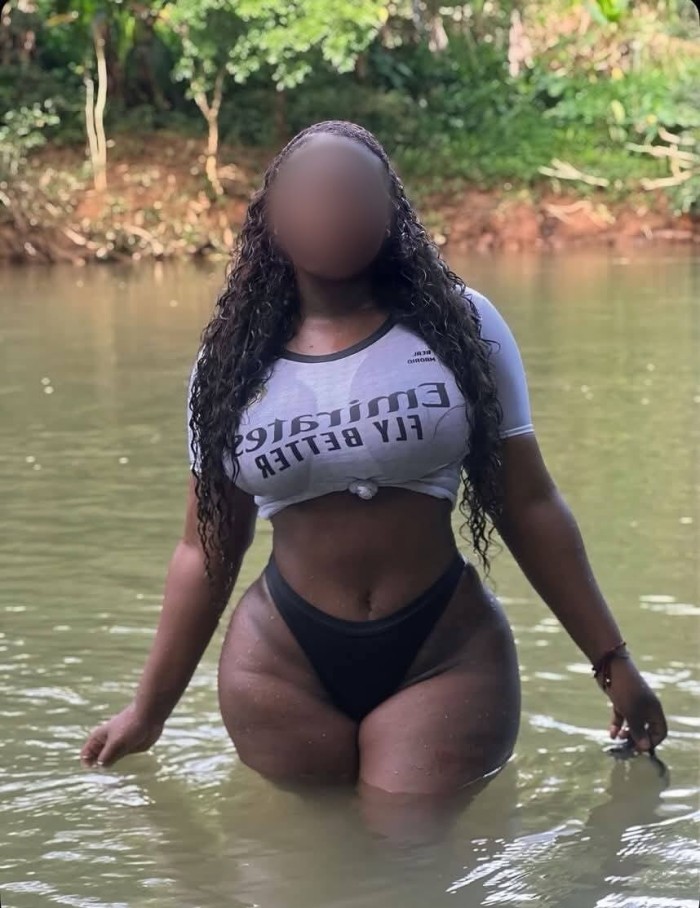 EXOTICA SENSUAL APASIONADA Y COMPLACIENTE