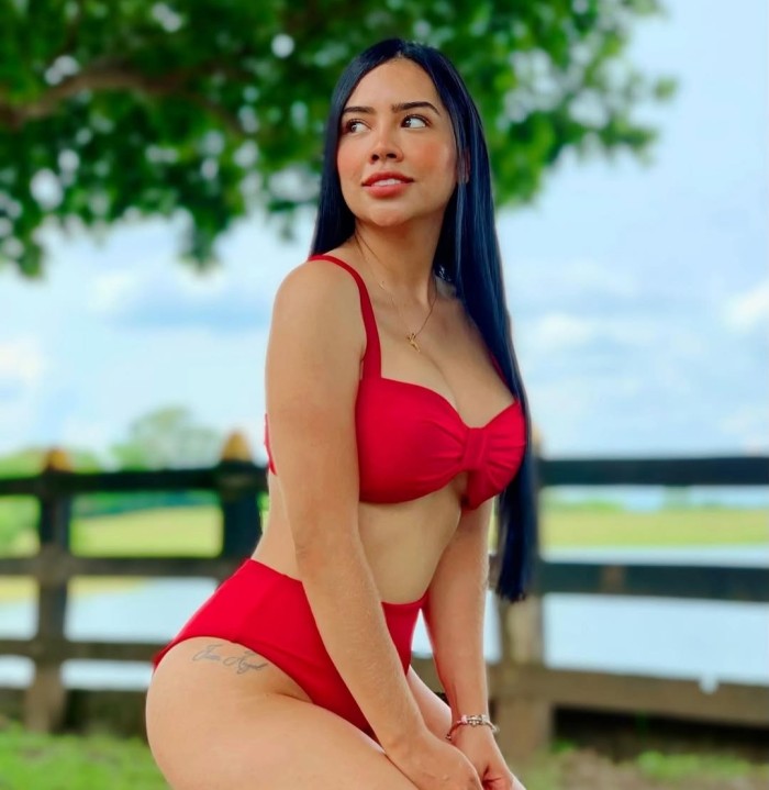 NOVEDAD!! BELLISIMA COLOMBIANA MUY ARDIENTE