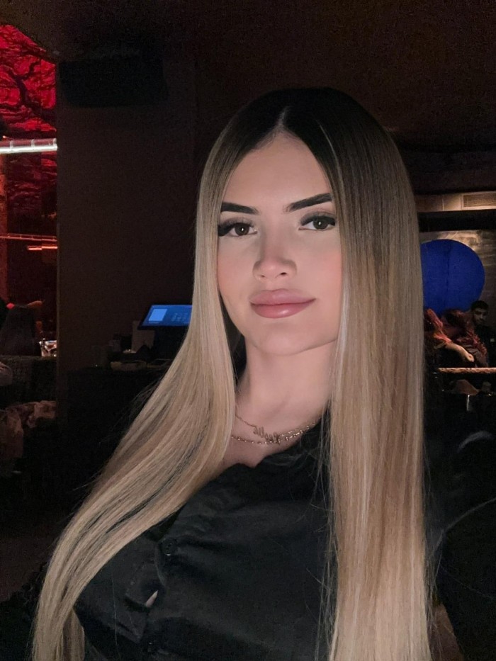 Chloe
