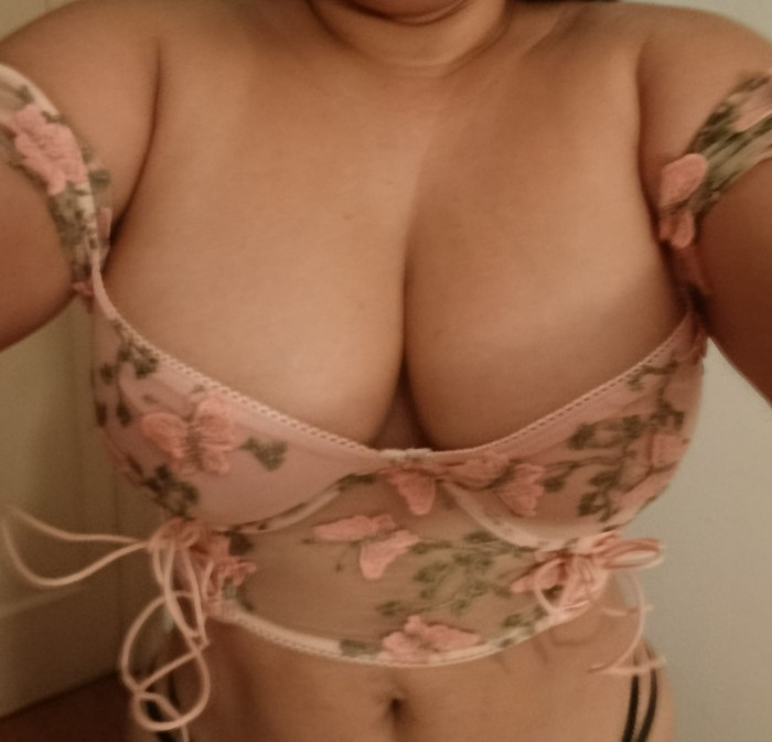 FOLLAME LA BOQUITA SOY CACHONDA,  MULTIORGASMICA