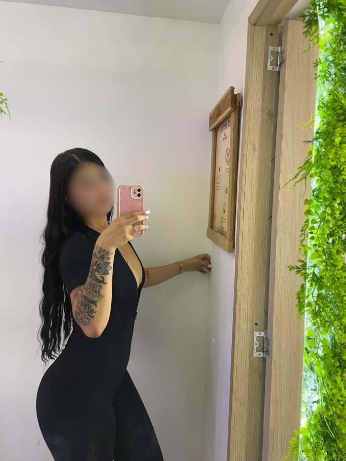 jovencita nueva en IRUN! COMPLETA E IMPLICADA