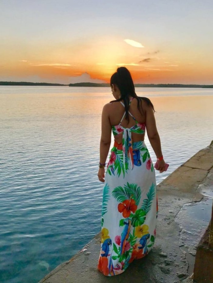 ARDIENTE SENSUAL COMPLACIENTE DESEOSA DE SEXO