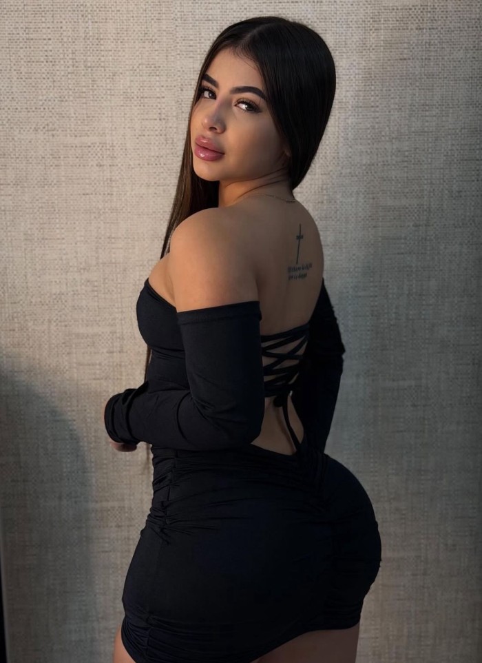 Mexicana q conquista con belleza y dulzura