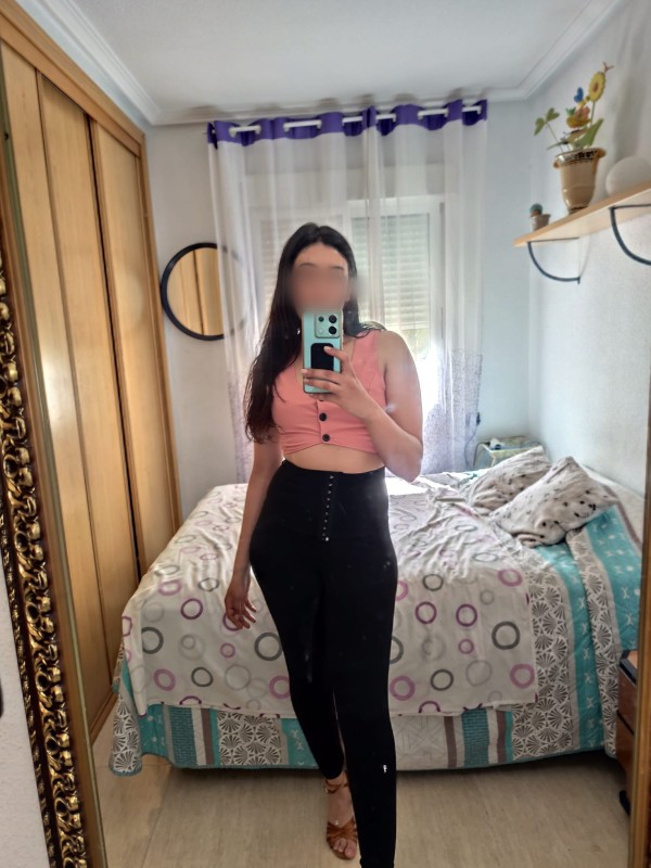 SOFIA, ESPAÑOLA 24 AÑOS DELGADITA INDEPENDIENTE