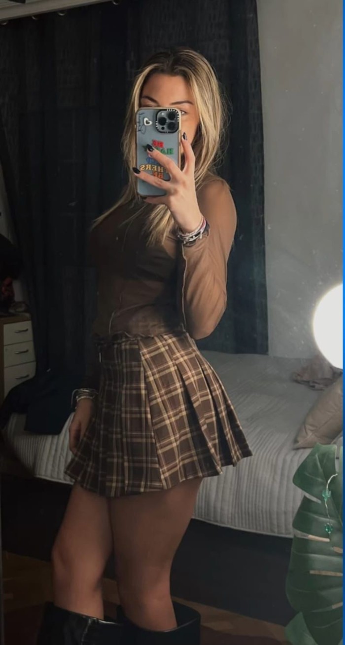 LARA HERMOSA ESPAÑOLA PLACER Y RELAXX .632082697