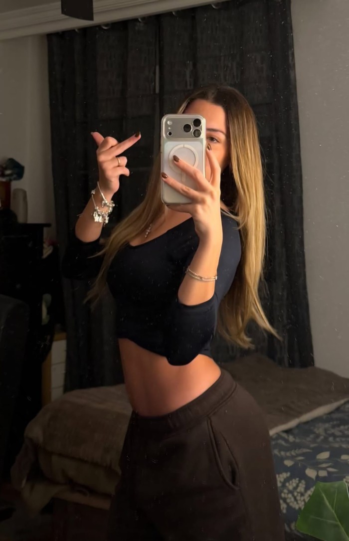 LARA HERMOSA ESPAÑOLA PLACER Y RELAXX .632082697