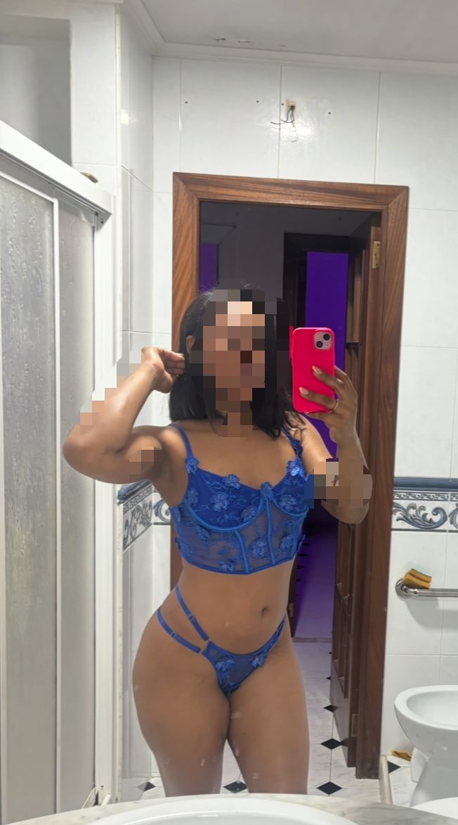 DESEO RECORRER TODA TU PIEL