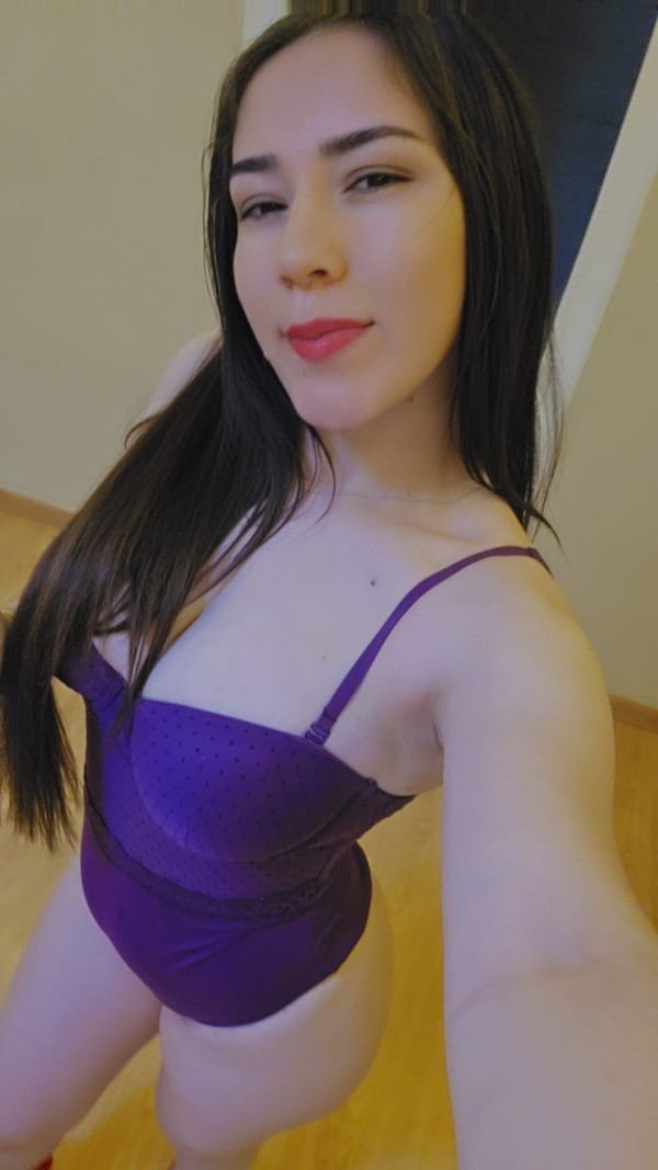 Sin engaño yani Real fotos reciente amores
