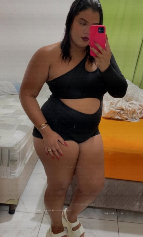 Guapa divertida Fiestera 24 Desplazamientos